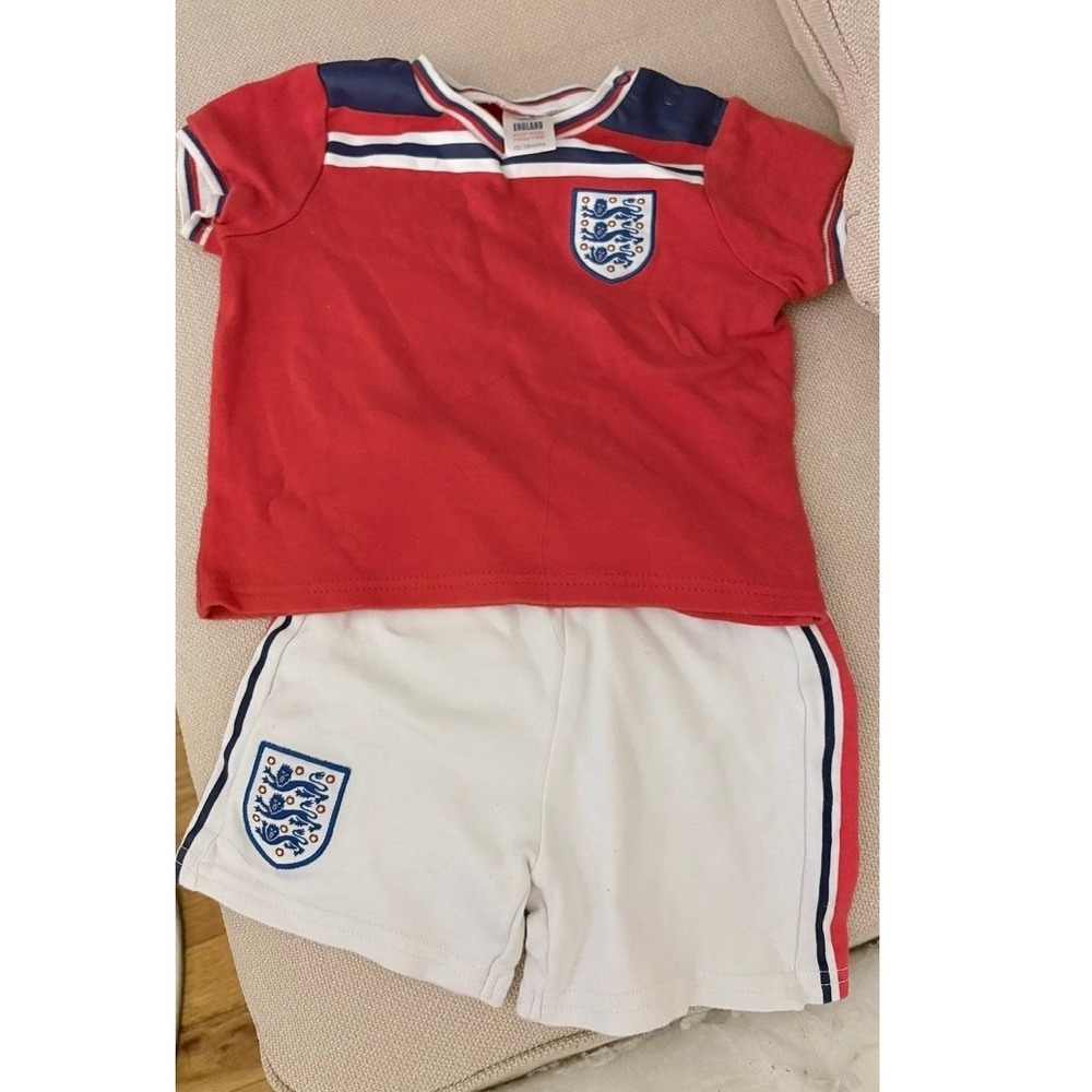 England National Football Team 1982 Away Kit - 12-18M